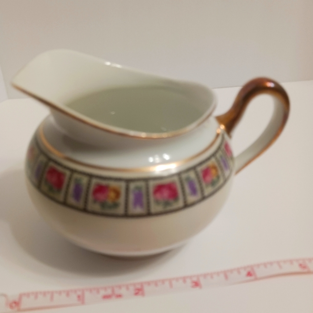 Vintage 1930s Rare Discontinued Felda FEL4 Germany Gold Trim Creamer